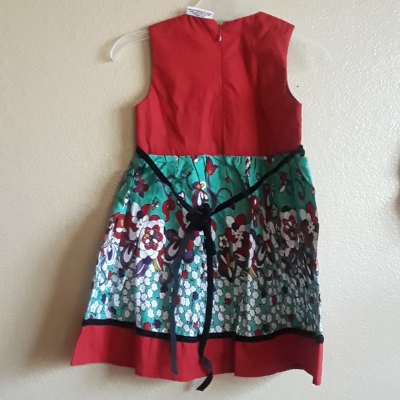 Talla - Picture 2 of 2